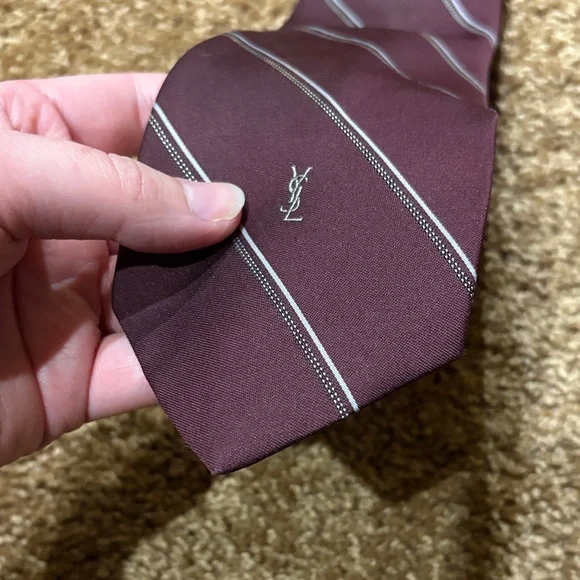 Vintage YSL Tie - Picture 2 of 4